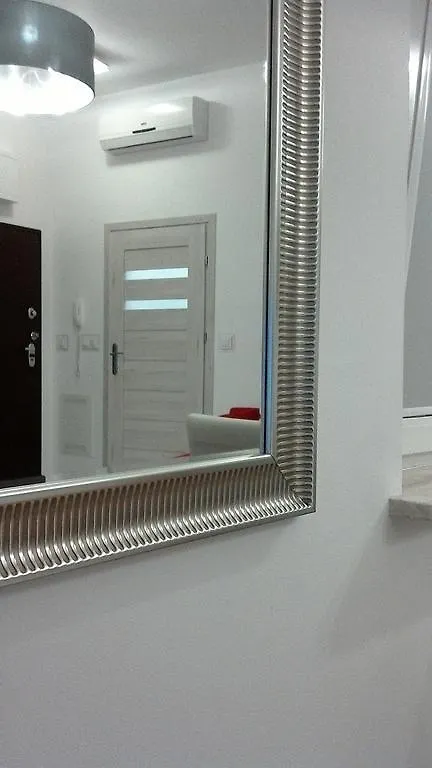 דירות ורשה Apartament Sokolowska